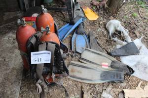 lot 541 image: Suba Gear - (3) Tanks, (3) Sets of Flippers
