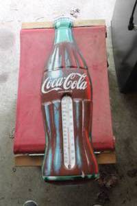 lot 189 image: Coca-Cola Metal Wall Thermometer