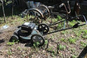 lot 207 image: Craftsman 6.0 Electric Push Lawn Mower