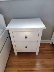 lot 25B image: Charming Modern White Bedside Table