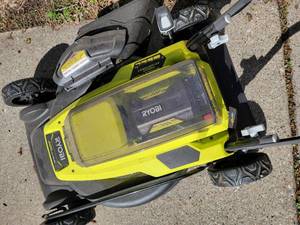 lot 44 image: Ryobi 40V Lithium Battery Lawn Mower