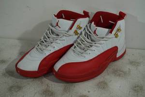 Nike Jordan 12 OG Cherry Shoes - Size 7