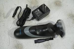 Bluestone Mens 3D Rotary Rechargeable Shaver