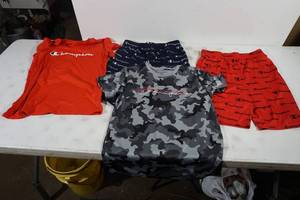 NEW Champion Boys Clothing - 1820