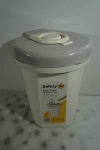 Safety First Easy Saver Diaper Pail