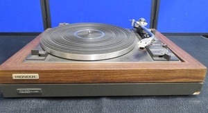 PIONEER TURNTABLE