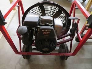 GAS SUPER VAC MOBILE FAN