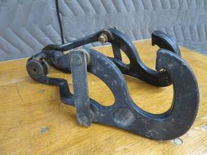PAIR OF TOW HOOKS