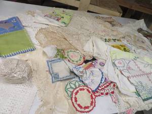 VINTAGE LINENS