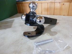 lot 5 image: Tri-Ball Trailer Hitch Mount