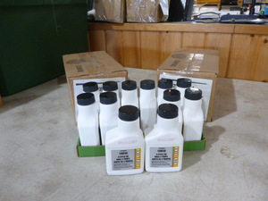 lot 46 image: 2 Cases of Universal 10W30 4-Cycle Oil