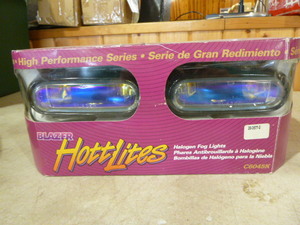 lot 52 image: Blazer Hott Lites Halogen Fog Lights