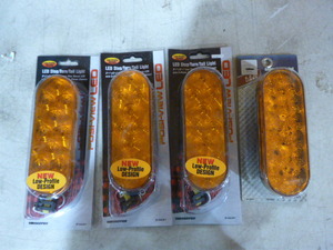 lot 76 image: 4 StopTurnTail Lights