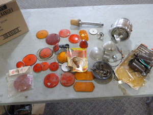 lot 114 image: Box of Old Light Parts