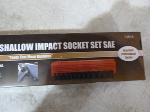 lot 201 image: Impact Socket Set and Grease Gun