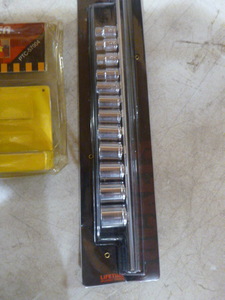 lot 207 image: Socket Set and Holder