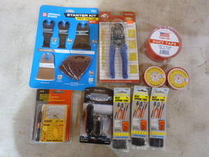 lot 227 image: Tools and Garage Items