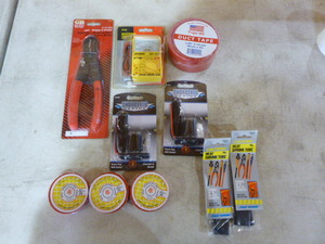 lot 229 image: Tools and Garage Items