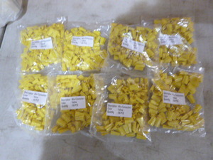 lot 242 image: 8 Bags of Yellow Wire Connectors
