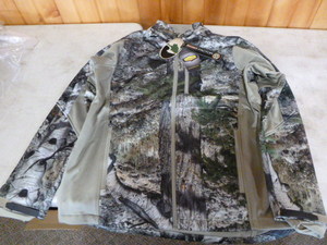 lot 267 image: Mossy Oak Yukon Gear Hunting Jacket