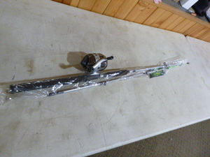 lot 305 image: Mudville Catmaster Rod and Reel