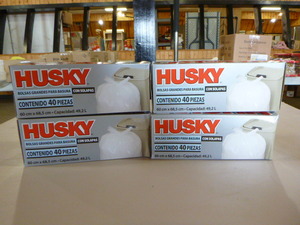 lot 403 image: 4 Boxes of Husky Kitchen Trash Bags