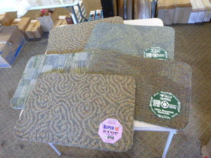 lot 409 image: 5 Mats