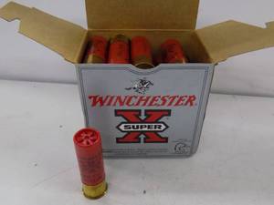 lot 7 image: 25-Winchester 12 Gauge 3 inch 2 Shot