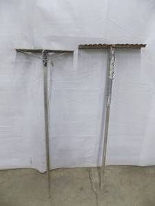lot 15 image: Cement Tools (2)