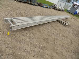 lot 35 image: 14x24 Alum Planking