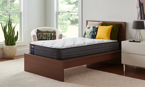 Brand New Sealy 11 Response Performance Queen Posturepedic Plush Mattress
