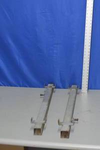 2 steel brackets