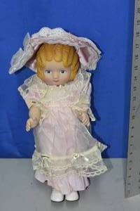 daisey kingdom inc doll