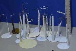Doll stands