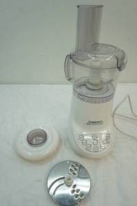 lot 155 image: Cuisinart food processor