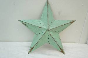 lot 162 image: metal star