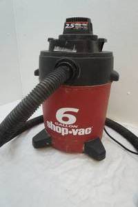 lot 178 image: 6 gal shop vac