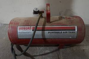 lot 240 image: Sanborn air tank
