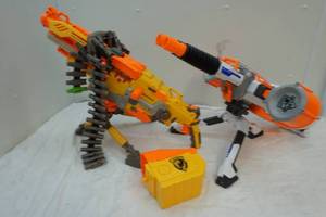 lot 268 image: Nerf guns