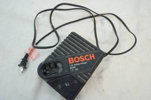 lot 56 image: Bosch battery charger