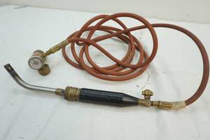 lot 80 image: Turbo torch with gauge