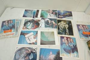 lot 83 image: Vintage Apollo mission photos