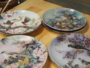 Decorative Collector Plates