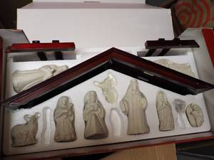 Lenox Nativity Set 2000