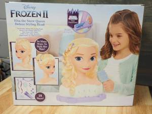 Elsa Deluxe Styling Head