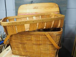 Vintage Picnic Basket