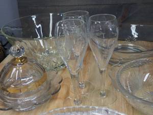 Glass lot