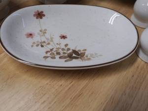 Serving pieces