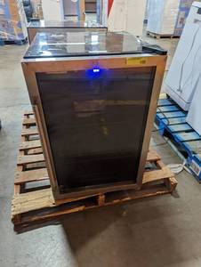 lot 852 image: Frigidaire 4.4 Cu. ft. 126-Can Beverage Center Refrigerator, EFMIS155, Stainless Steel