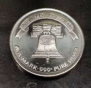 1 TROY OZ .999 FINE SILVER 1983 A-MARK LIBERTY